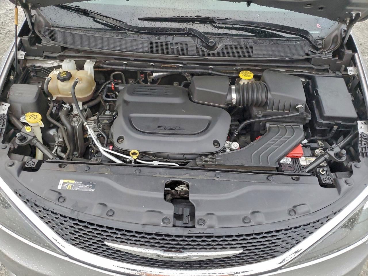 CHRYSLER VOYAGER LXI