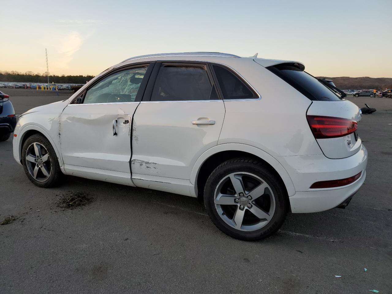 AUDI Q3 PREMIUM PLUS
