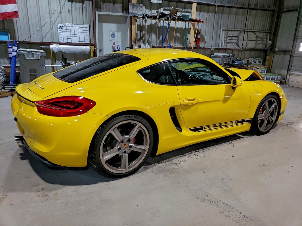 PORSCHE CAYMAN S