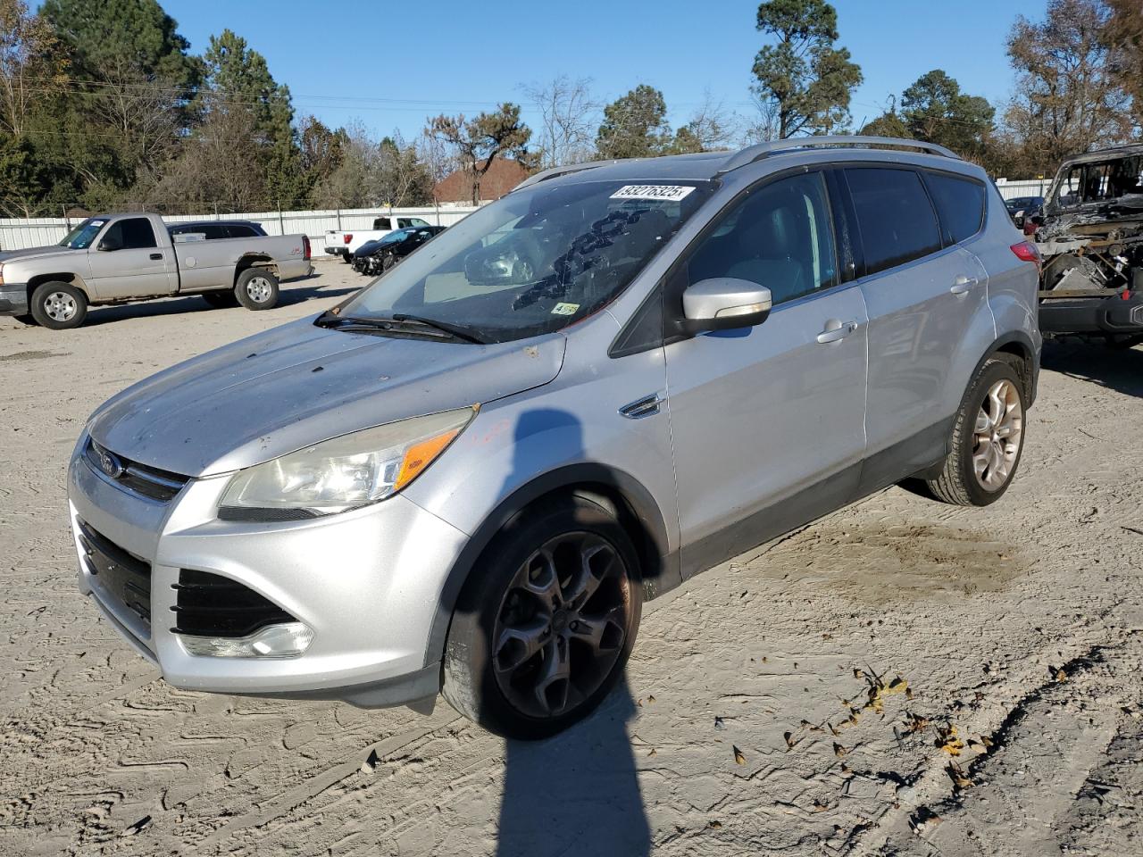 FORD ESCAPE TITANIUM
