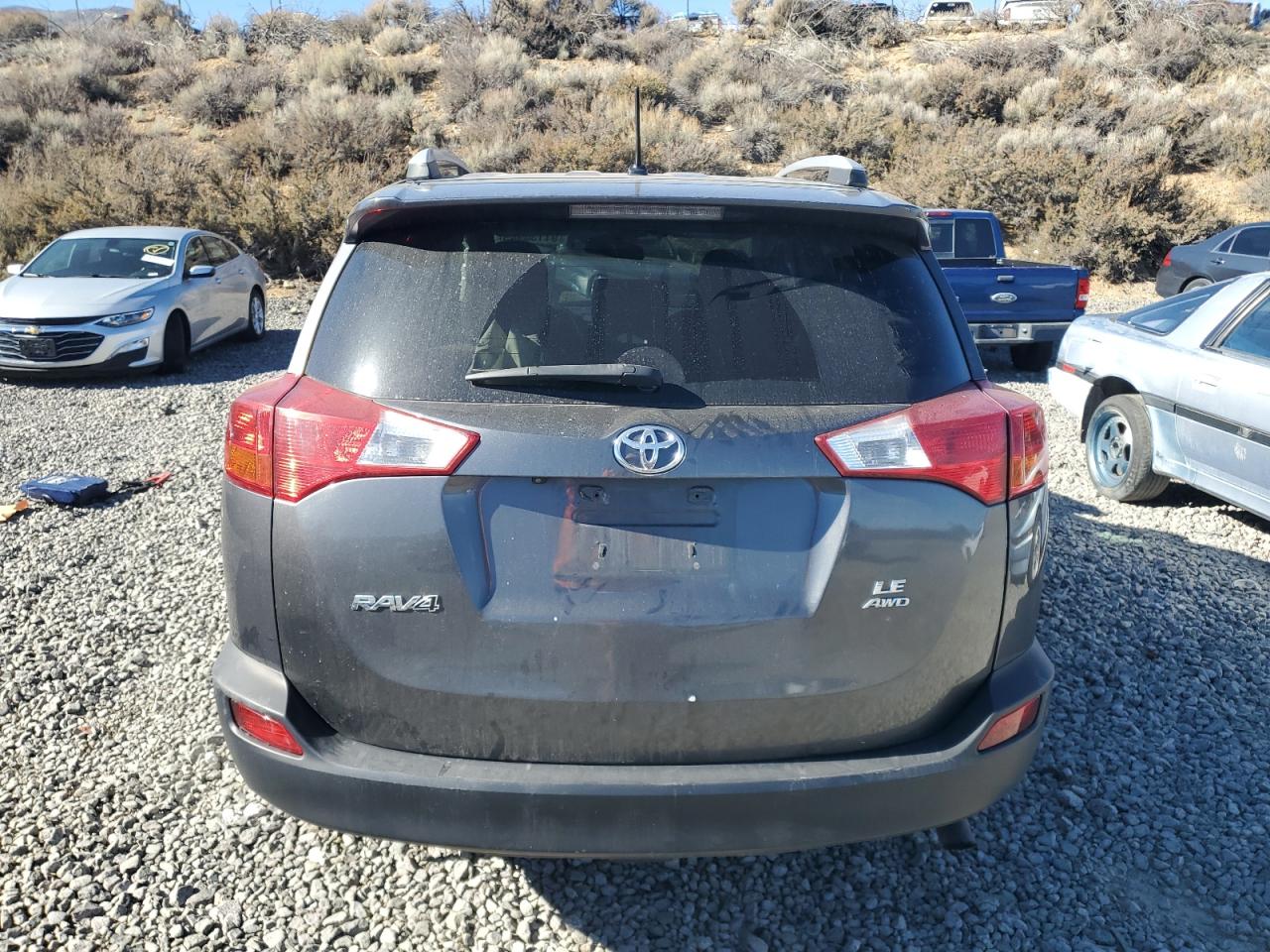 TOYOTA RAV4 LE