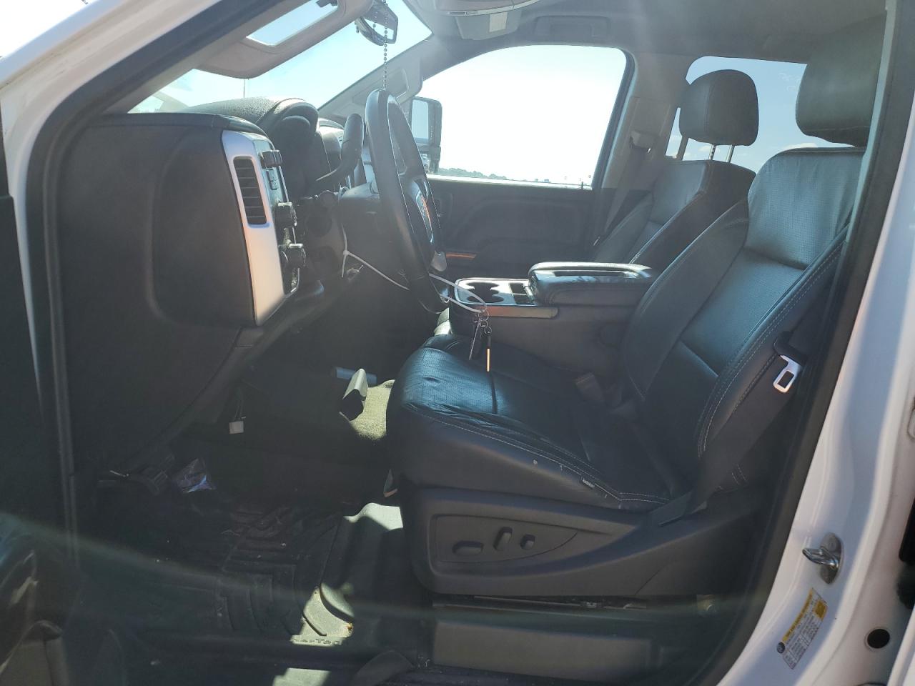 GMC SIERRA K2500 SLE