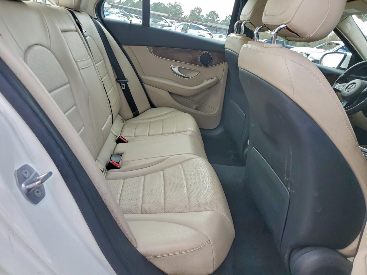 MERCEDES-BENZ C-CLASS 300