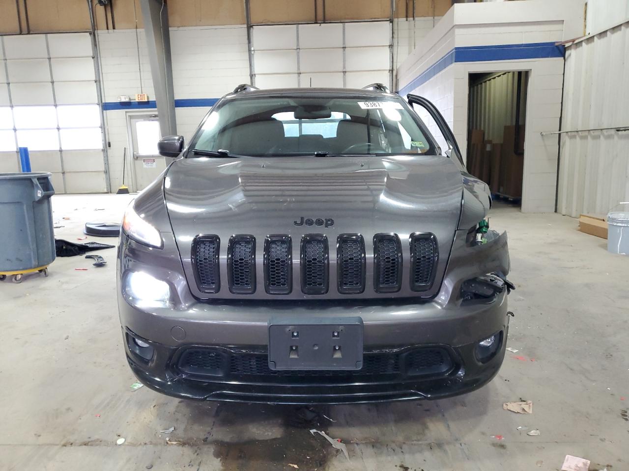 Lot #3301820417 2018 JEEP CHEROKEE L