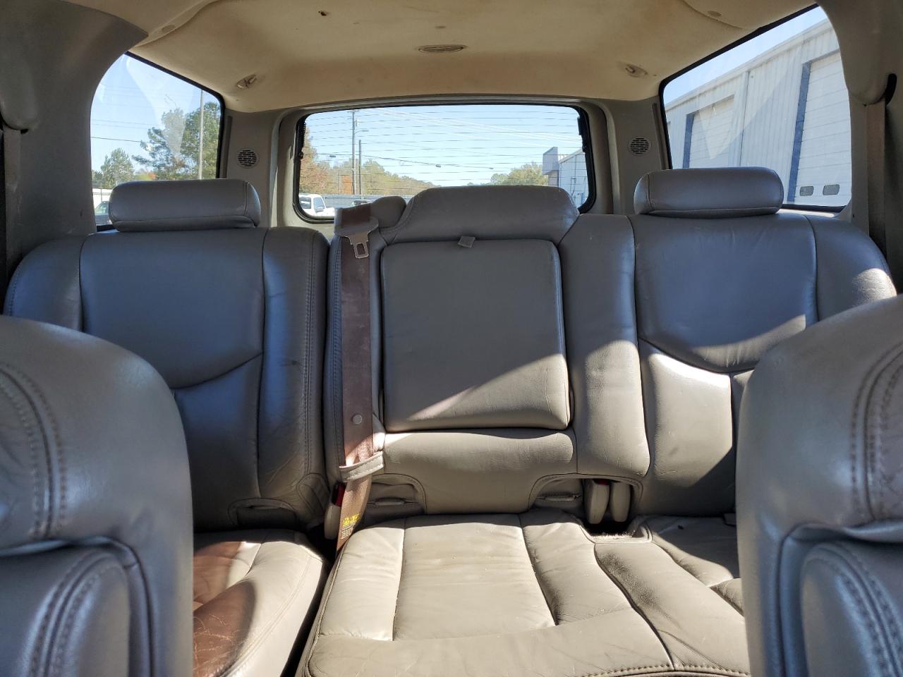 Lot #3285788670 2003 CHEVROLET SUBURBAN C