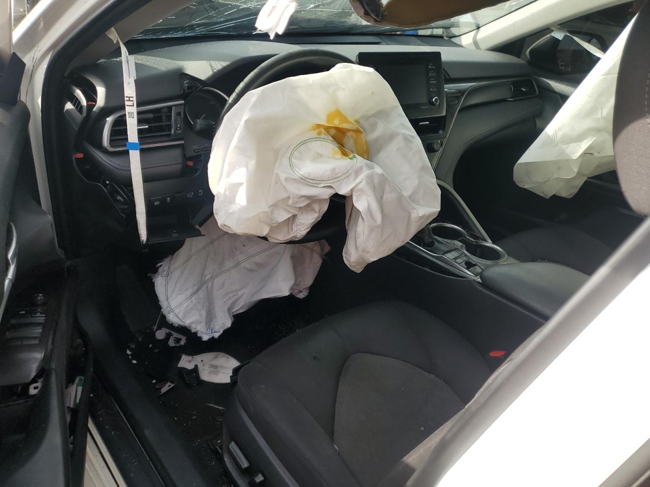 Lot #3319309706 2022 TOYOTA CAMRY LE