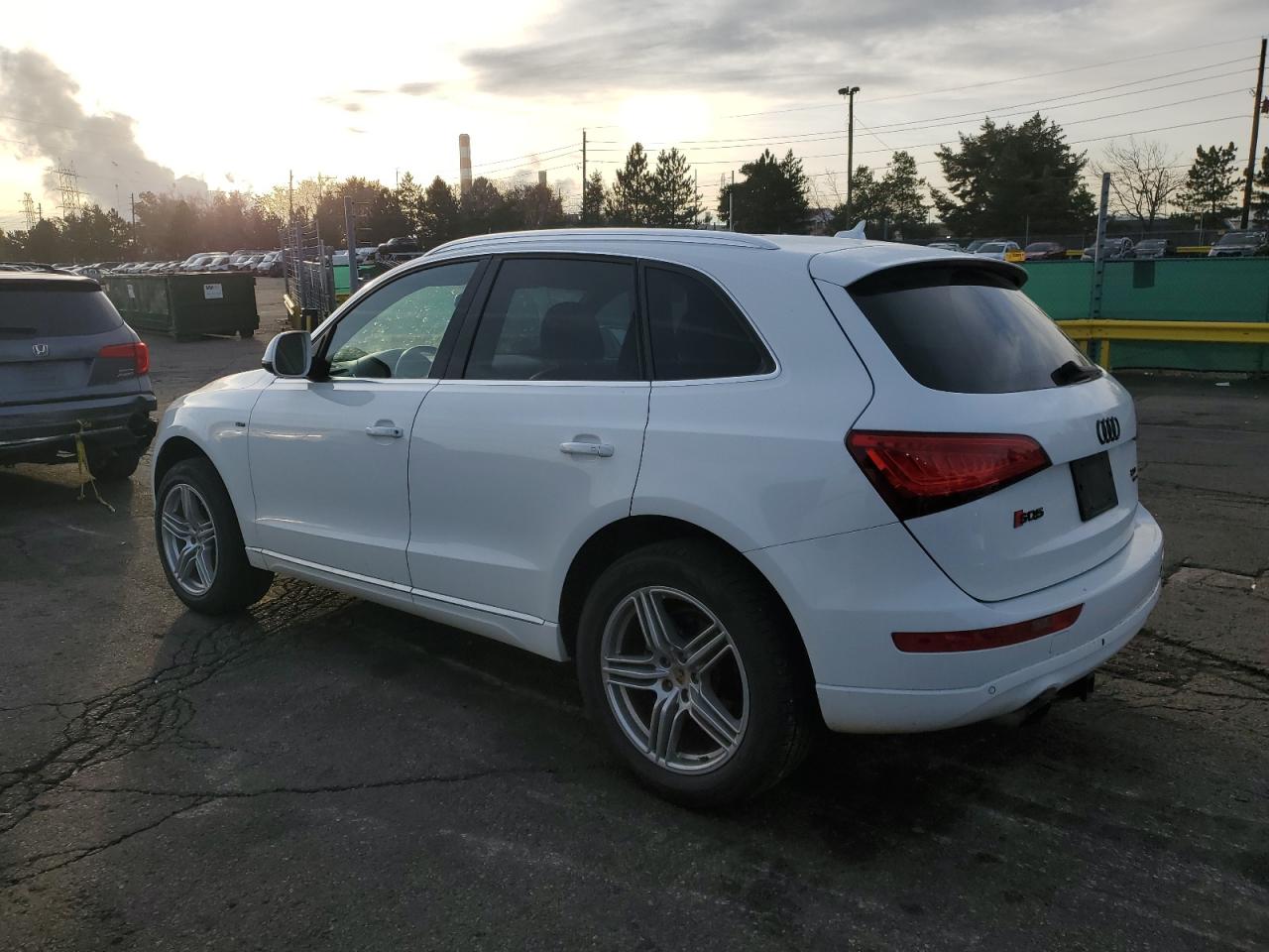 AUDI Q5 PREMIUM PLUS