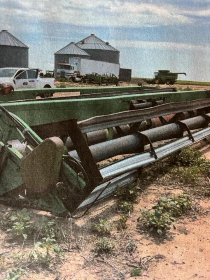 Lot #3281469999 1996 JOHN DEERE 930