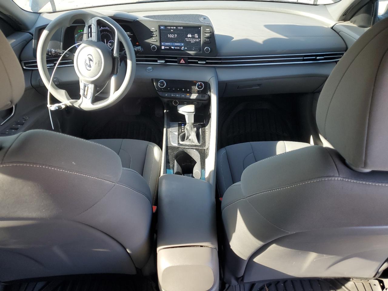 Lot #3304141506 2023 HYUNDAI ELANTRA BL