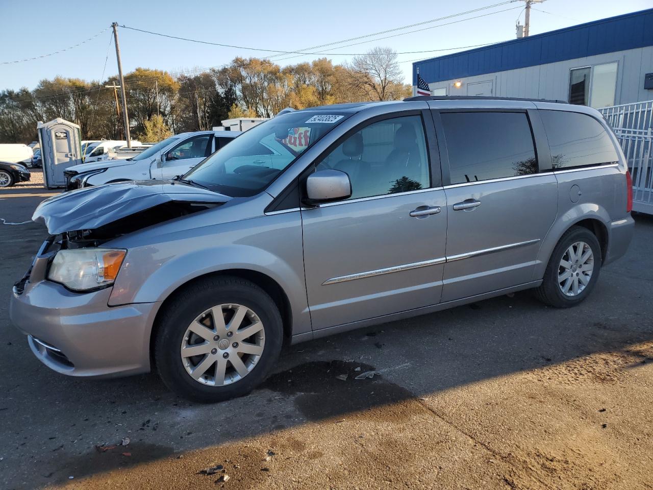 CHRYSLER TOWN & COUNTRY TOURING