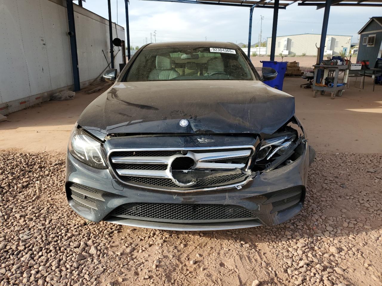 MERCEDES-BENZ E-CLASS 300