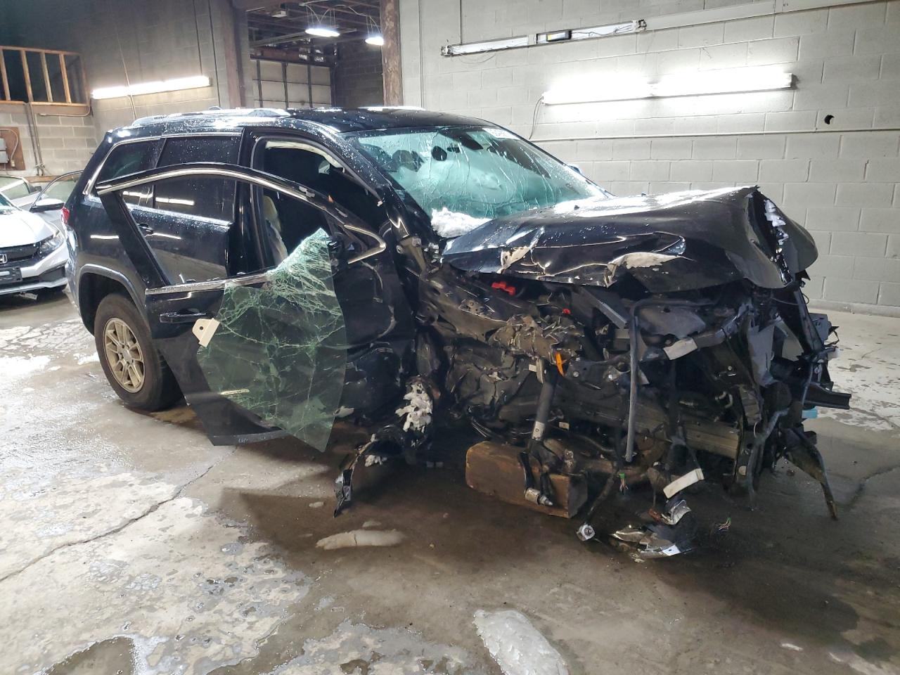 JEEP GRAND CHEROKEE LAREDO