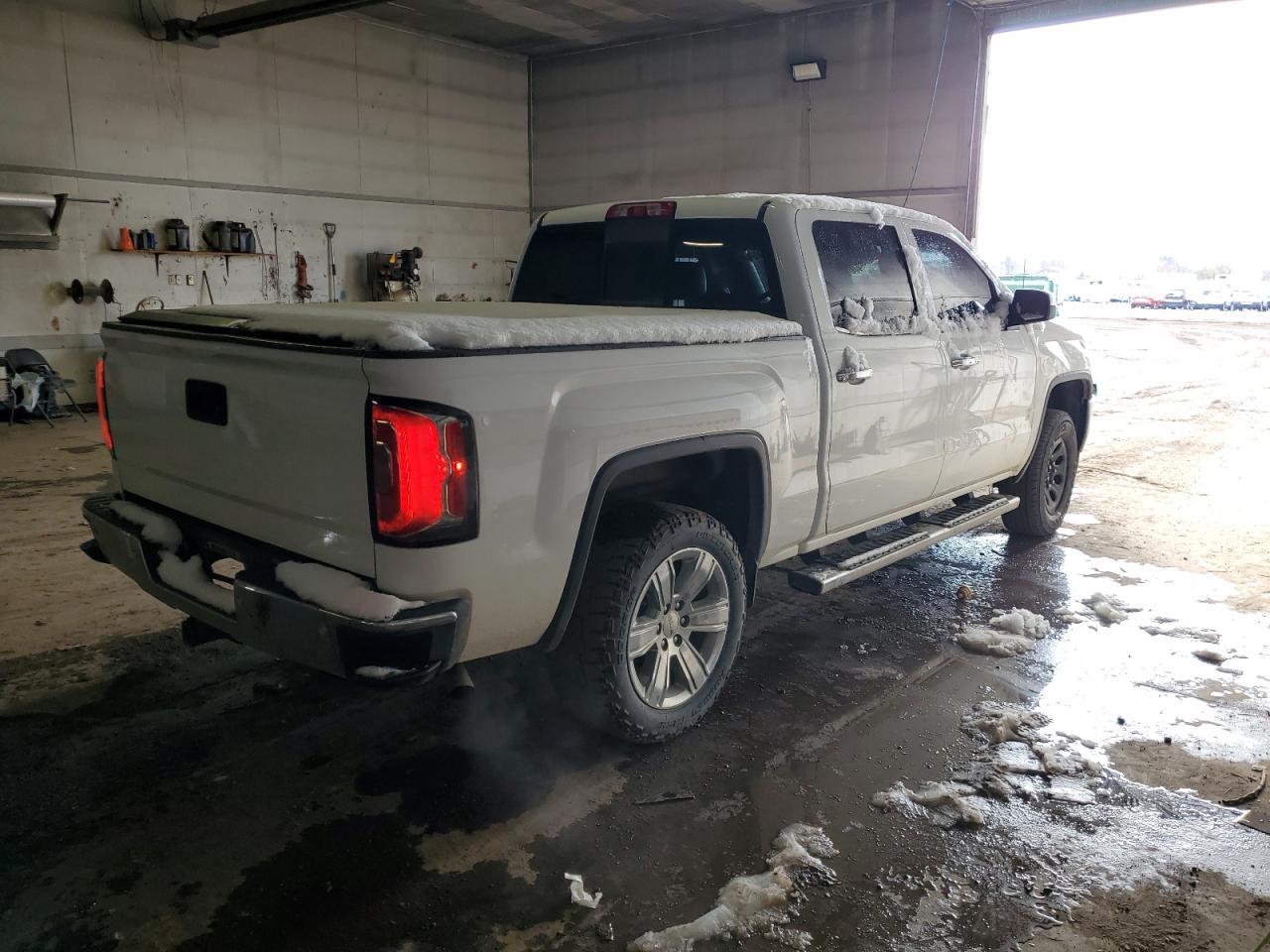 GMC SIERRA K1500 SLT