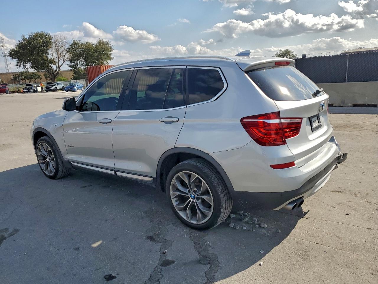 BMW X3 SDRIVE28I