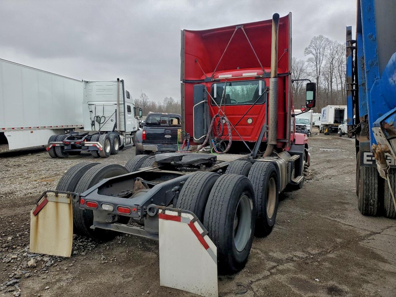 Lot #3304518462 2020 MACK ANTHEM