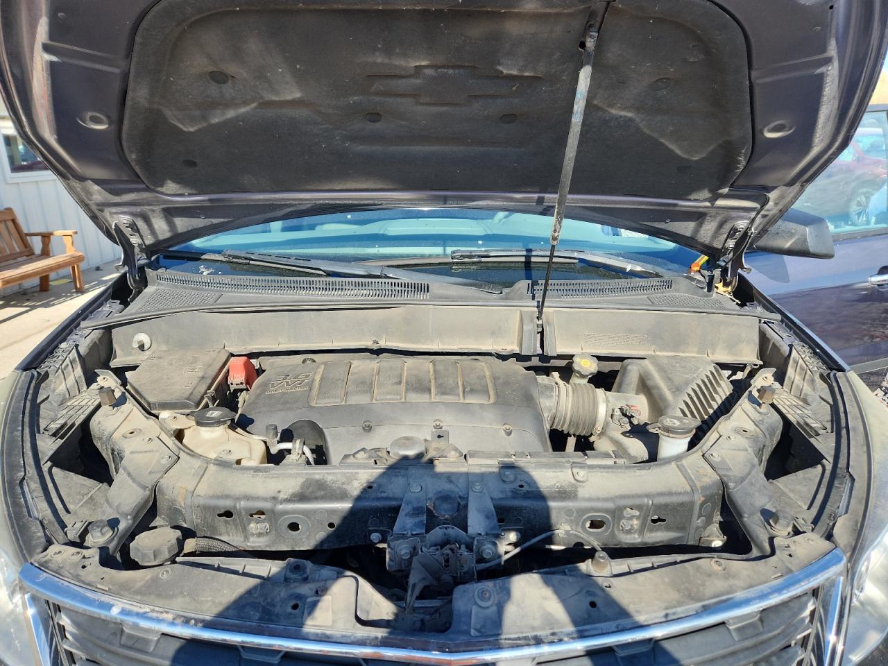 CHEVROLET TRAVERSE LS