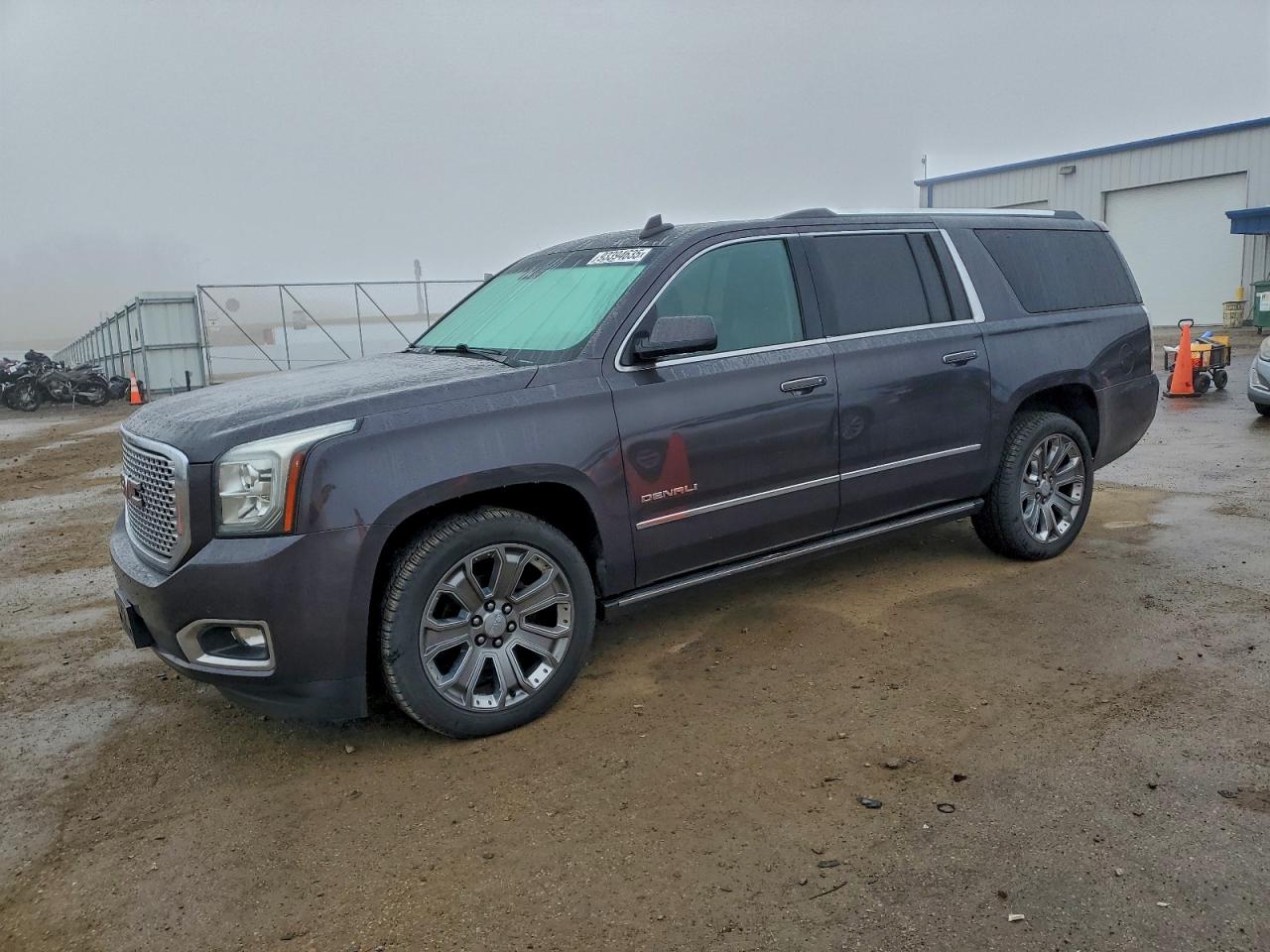 GMC YUKON DENALI