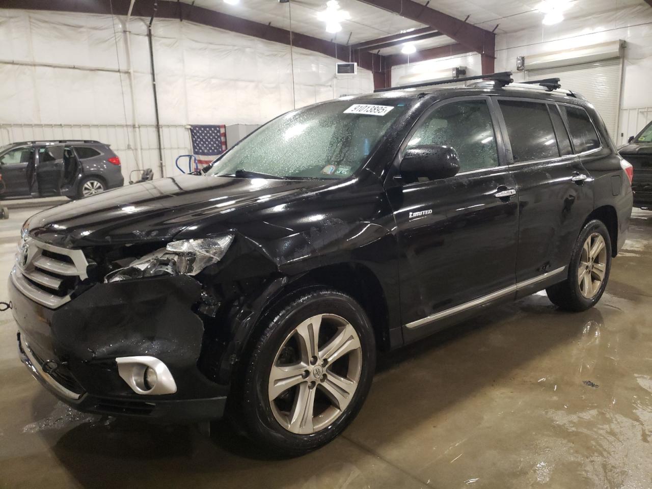 TOYOTA HIGHLANDER LIMITED