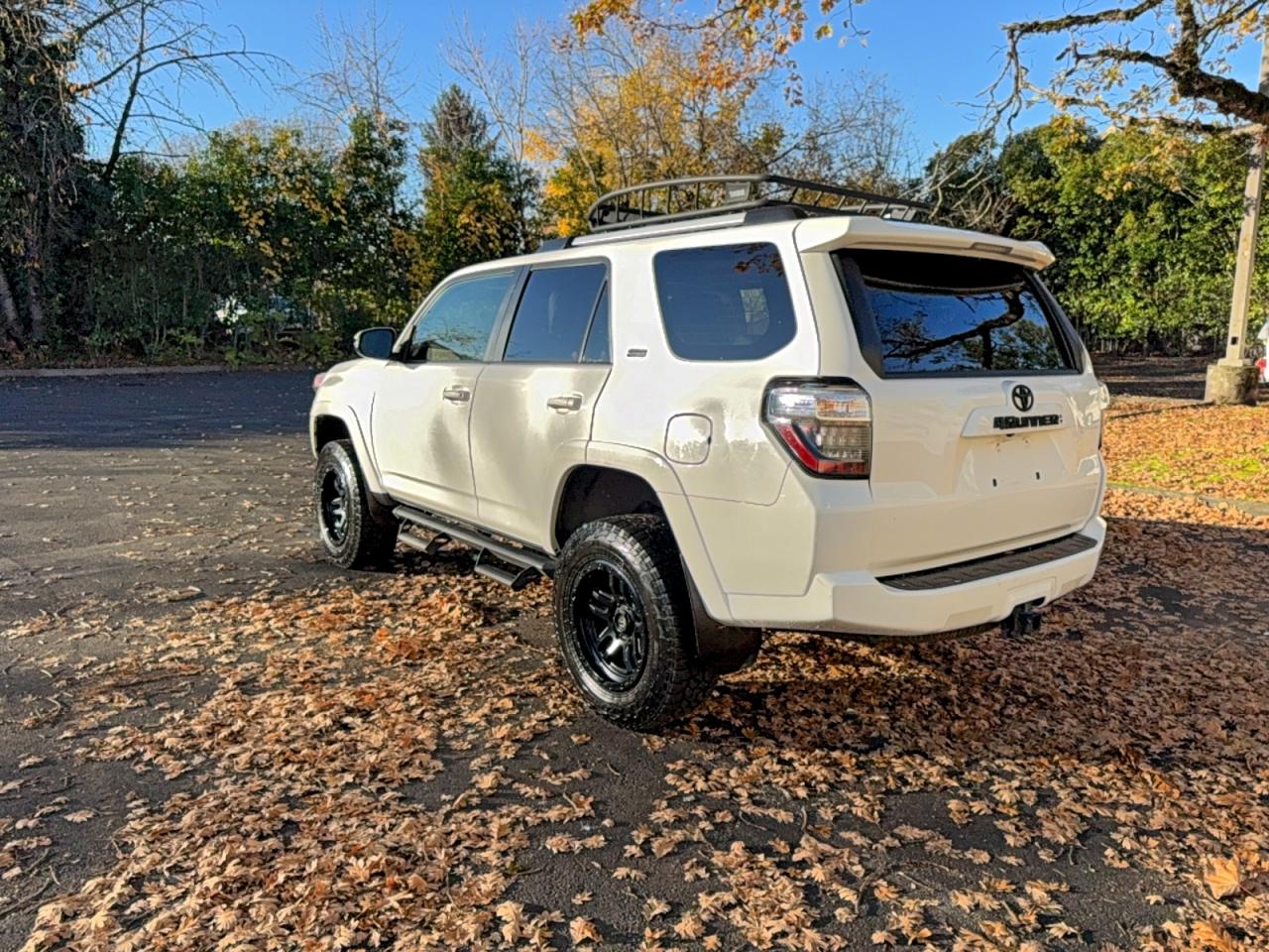 TOYOTA 4RUNNER SR5/SR5 PREMIUM