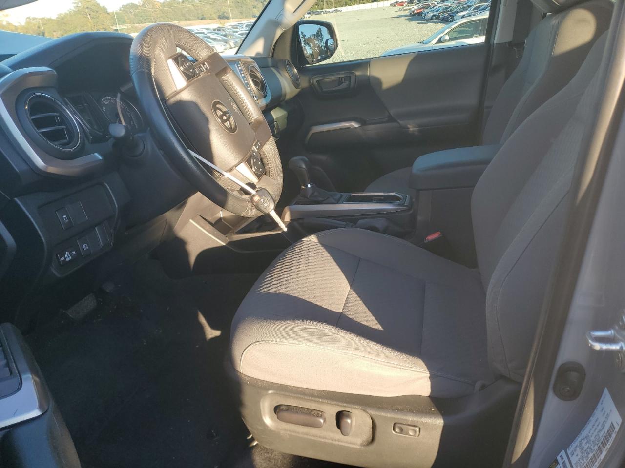 TOYOTA TACOMA DOUBLE CAB