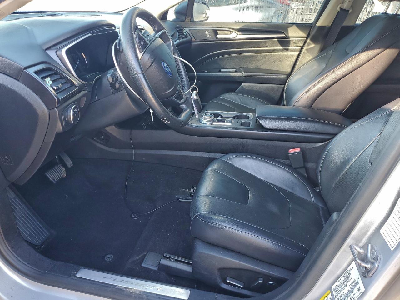 FORD FUSION TITANIUM