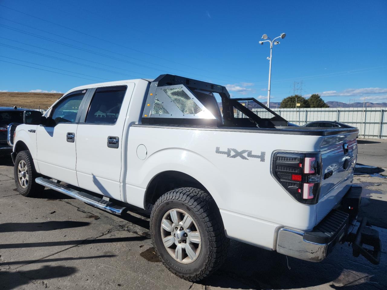 FORD F-150 SUPERCREW