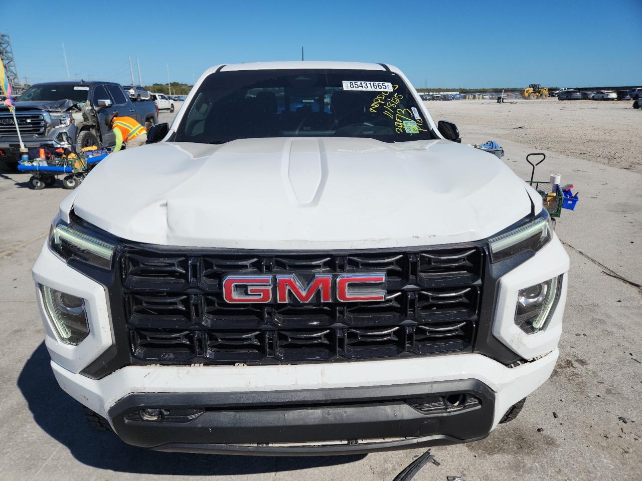 GMC CANYON ELEVATION