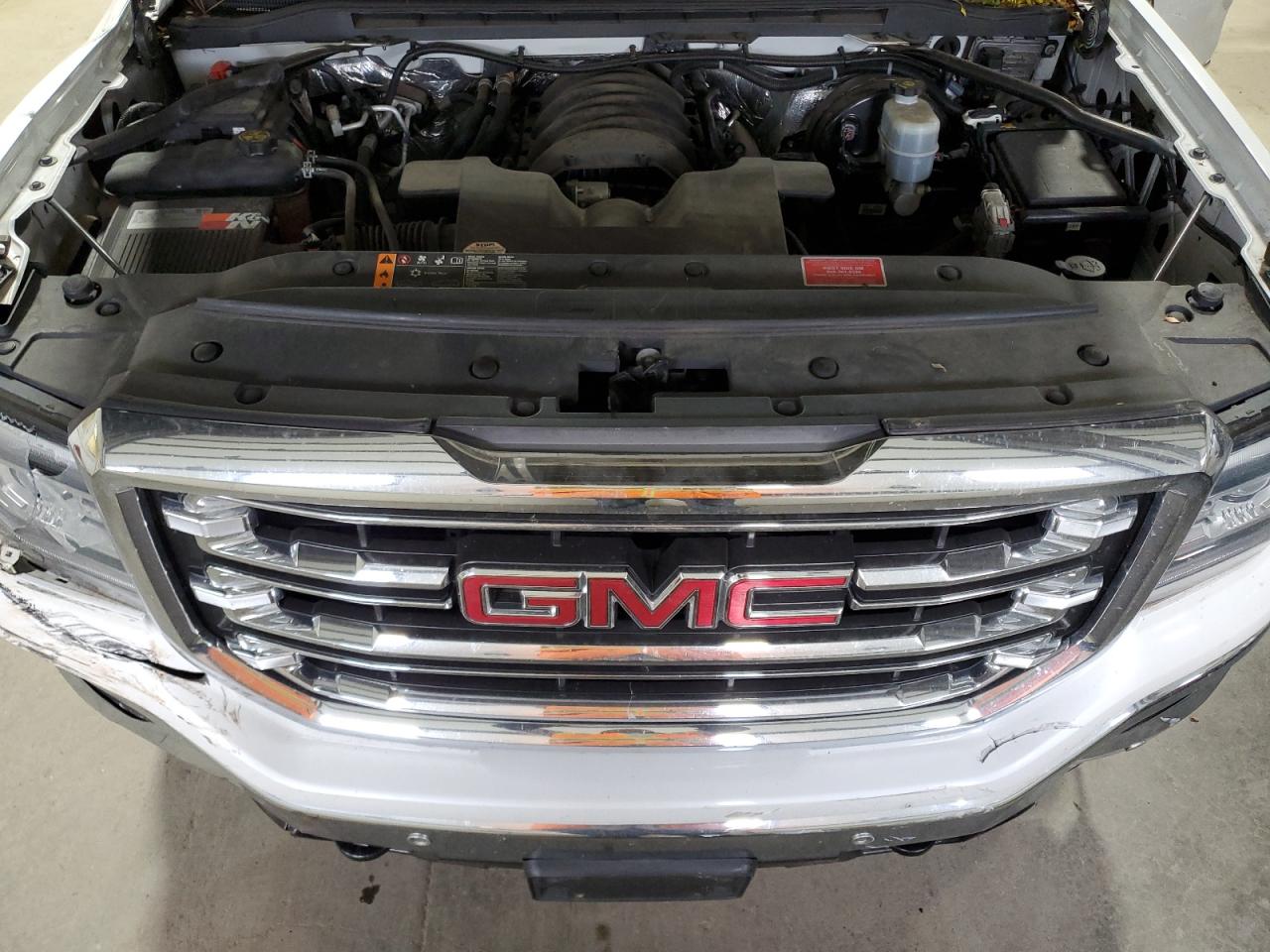 GMC SIERRA K1500 SLT