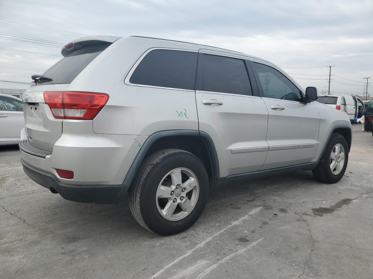 JEEP GRAND CHEROKEE LAREDO