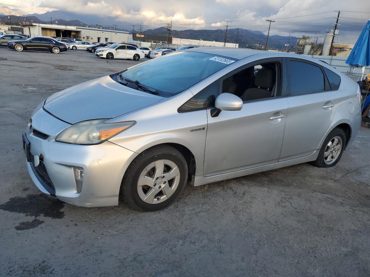TOYOTA PRIUS
