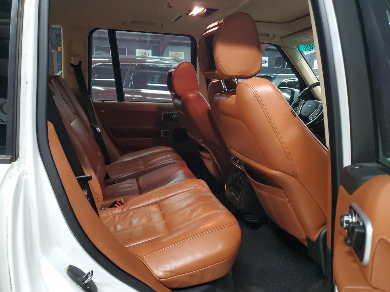 LAND ROVER RANGE ROVER AUTOBIOGRAPHY