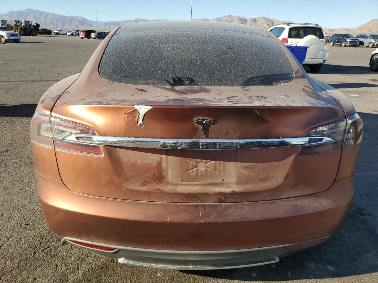 TESLA MODEL S