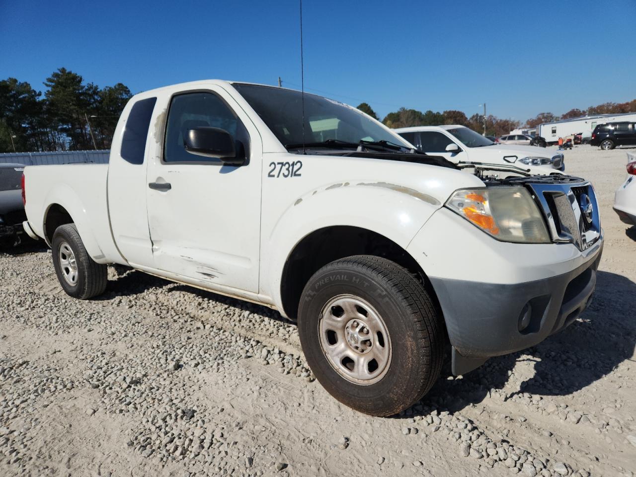 NISSAN FRONTIER S