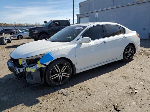 Global Auto Auctions: 2017 HONDA ACCORD TOU