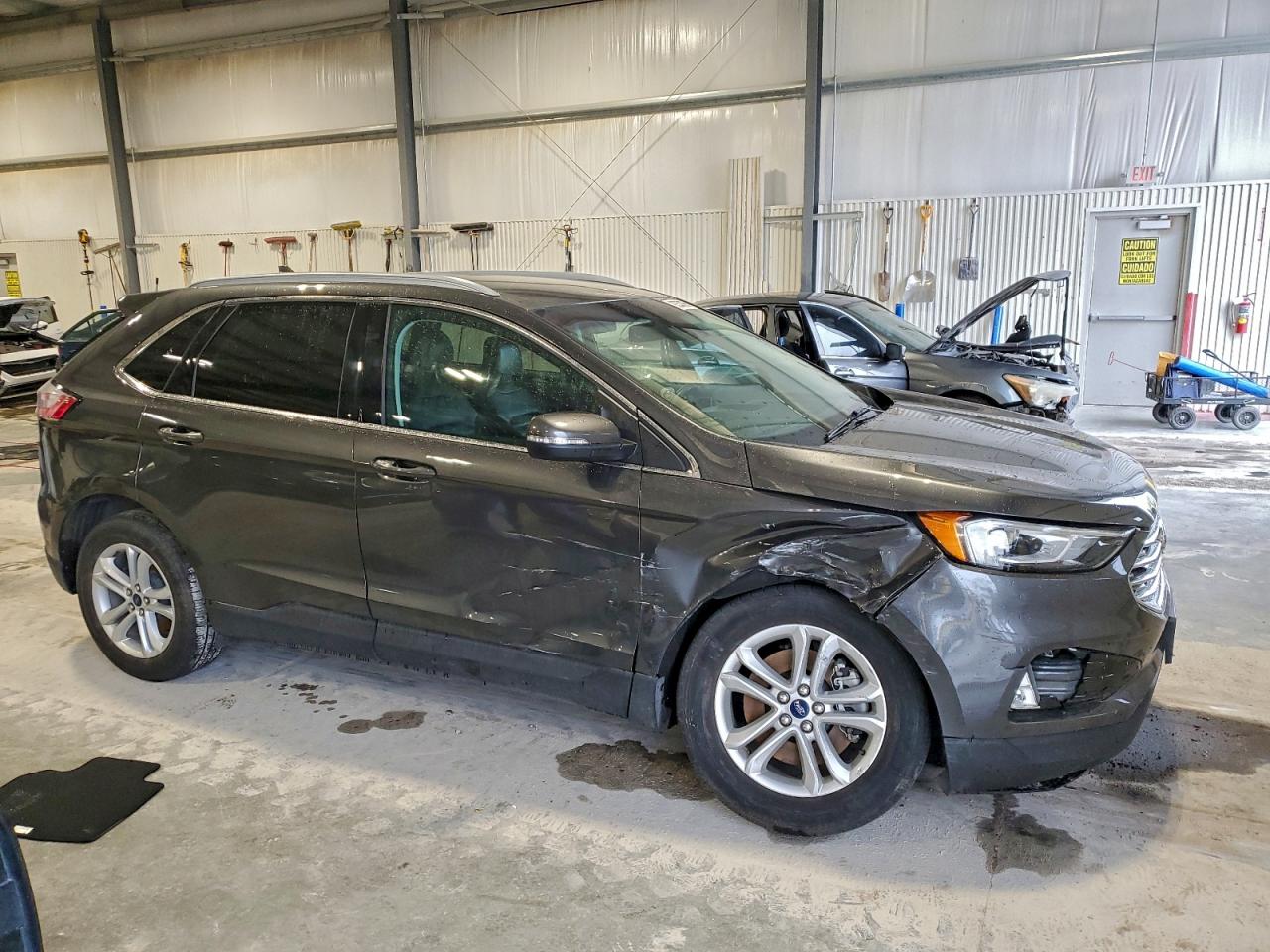 FORD EDGE SEL