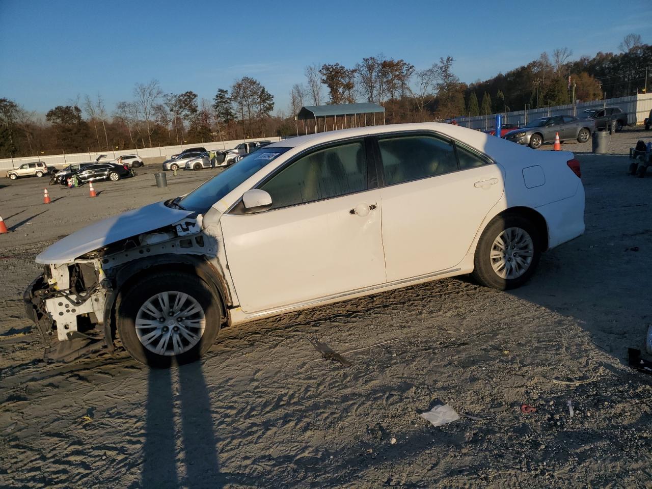 Lot #3291416149 2014 TOYOTA CAMRY L