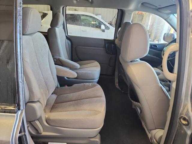 2011 KIA SEDONA LX #3296364213