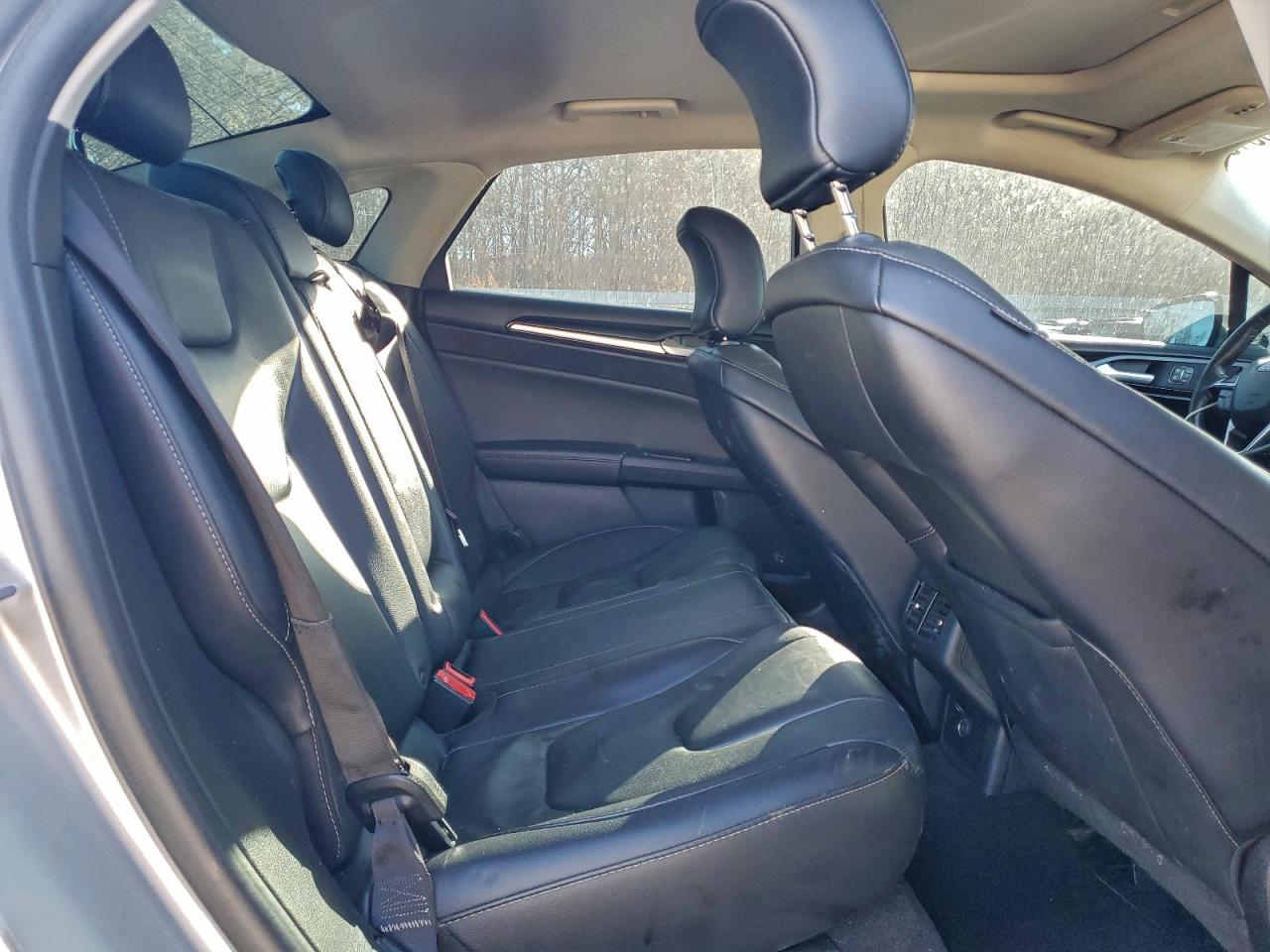 FORD FUSION TITANIUM