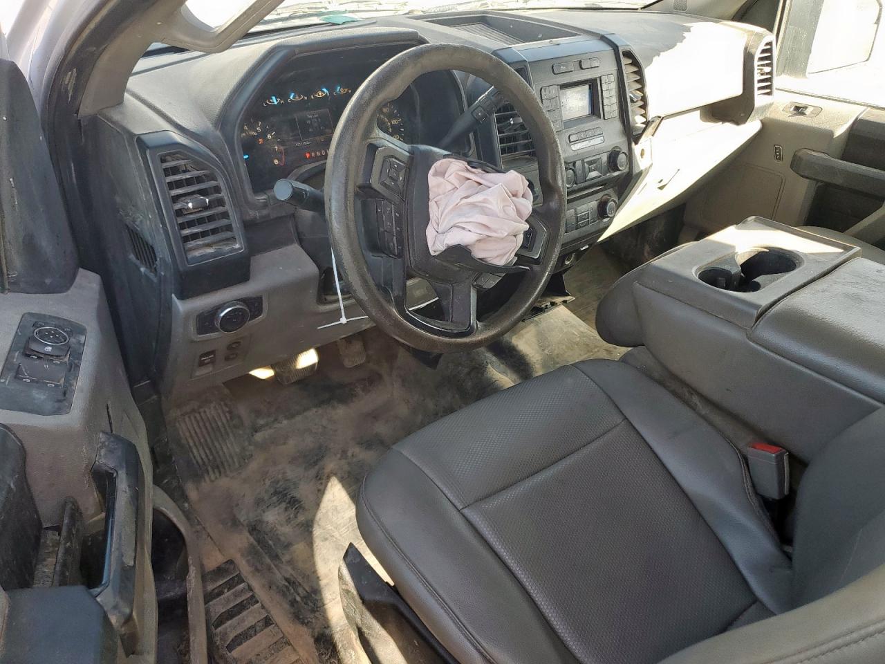 FORD F-150 SUPER CAB