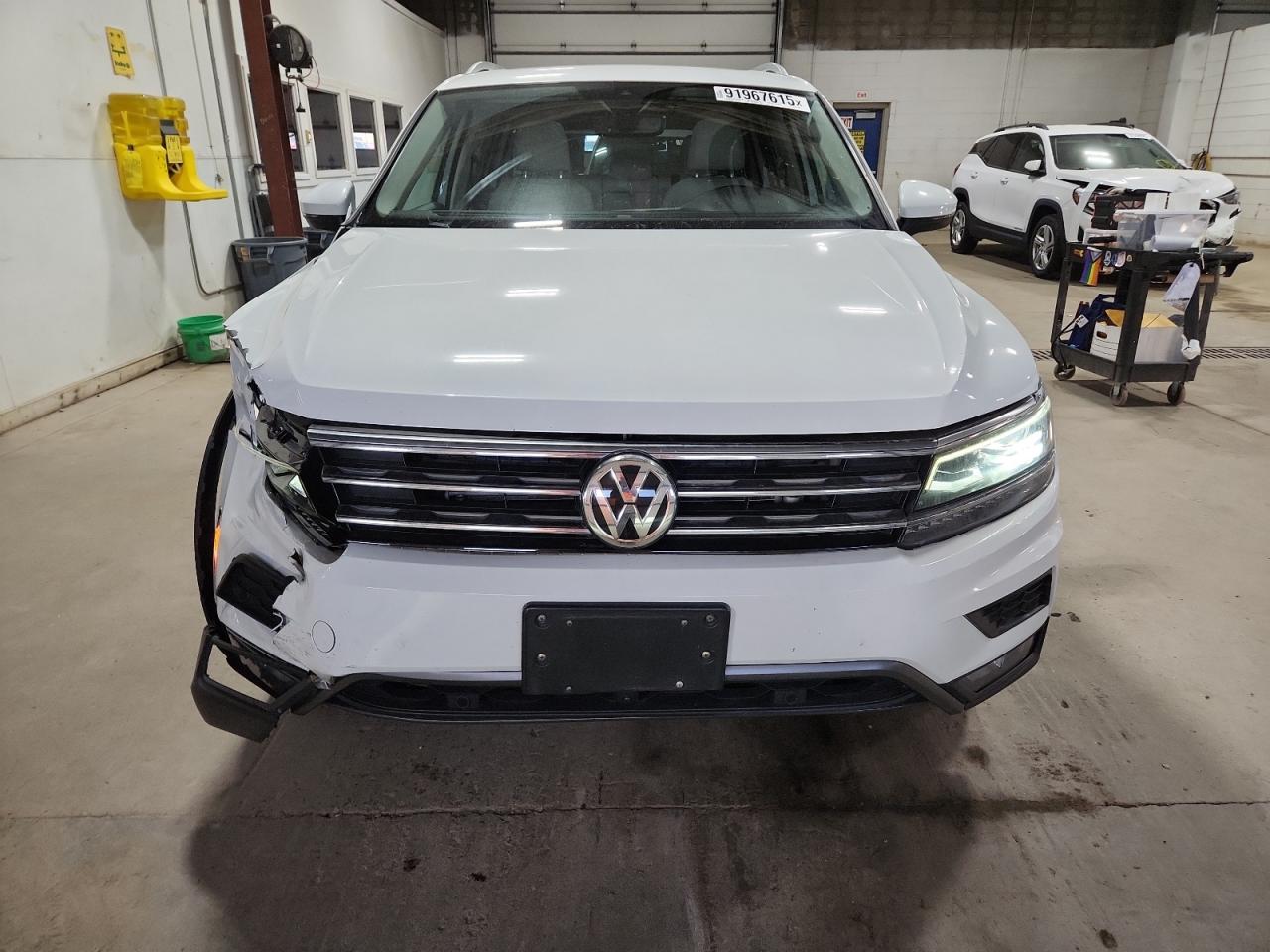 VOLKSWAGEN TIGUAN SEL PREMIUM