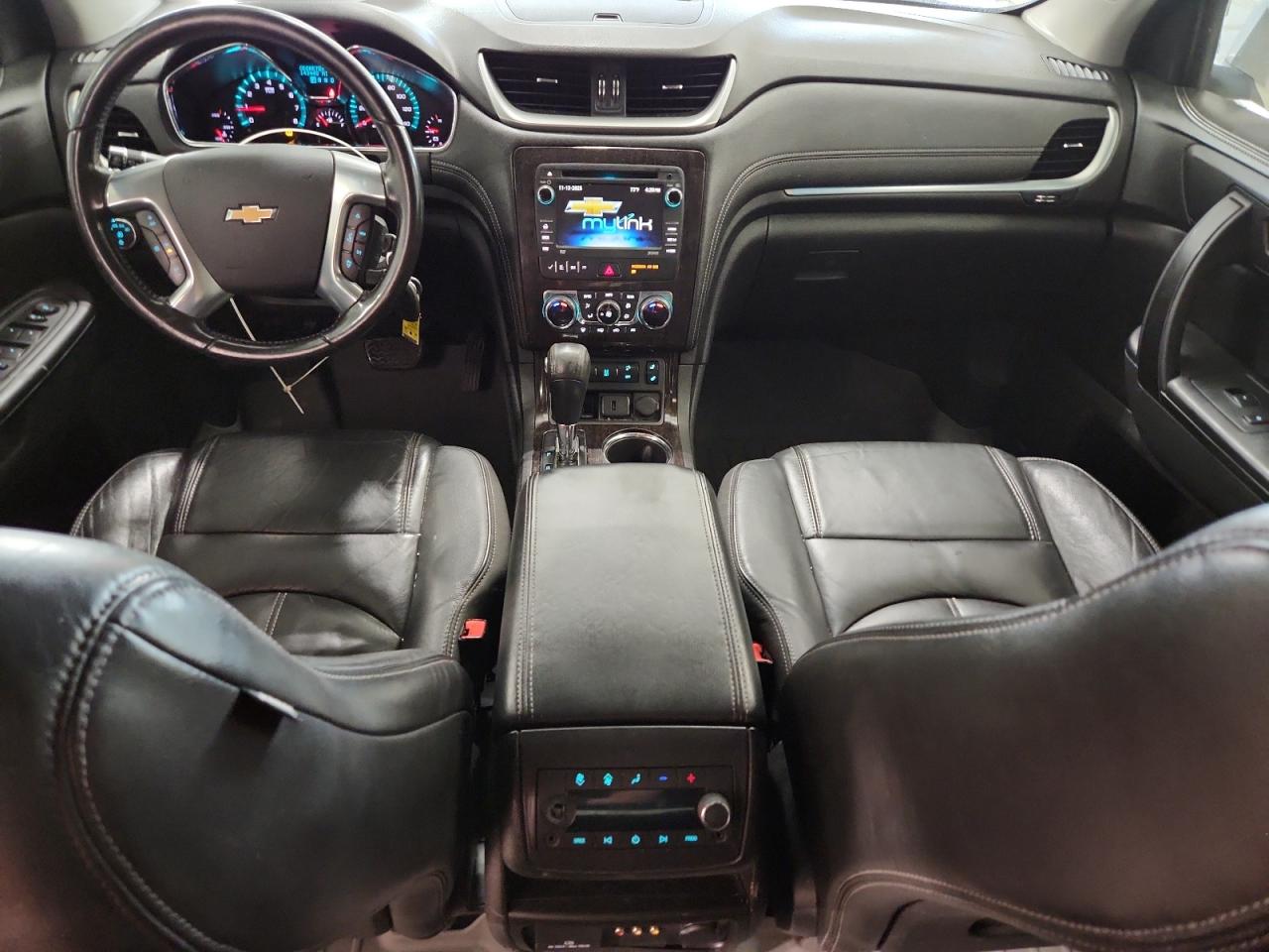 CHEVROLET TRAVERSE LT