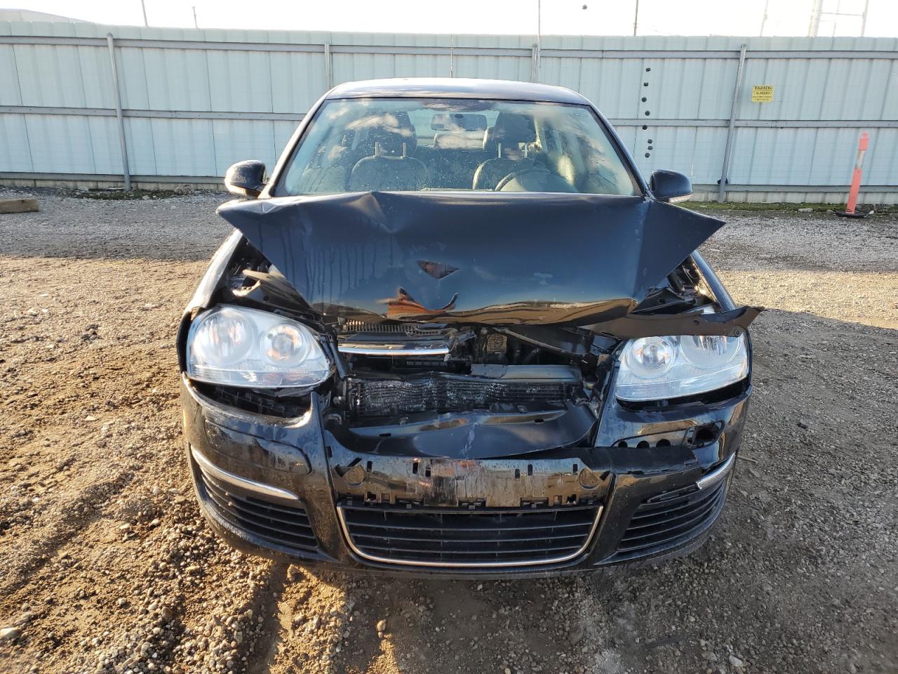 VOLKSWAGEN JETTA LIMITED