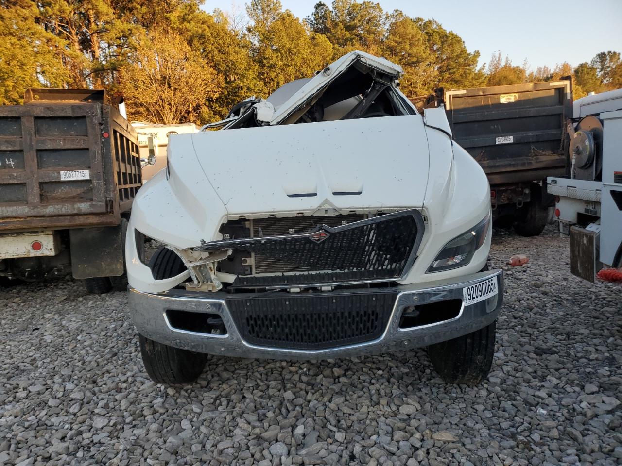 Lot #3296412647 2024 INTERNATIONAL MV607