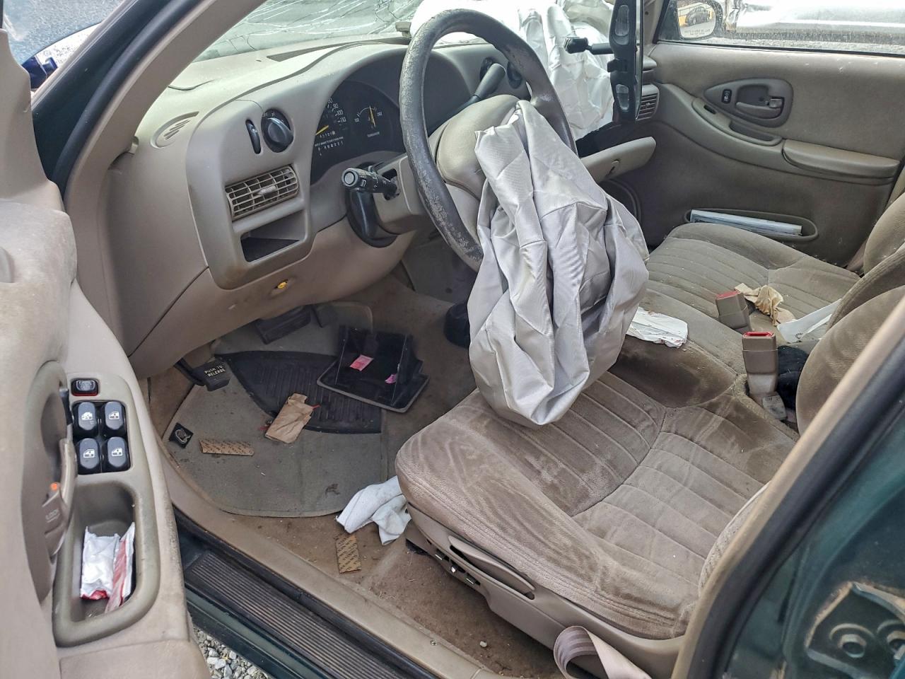 Lot #3310442297 1999 CHEVROLET LUMINA BAS