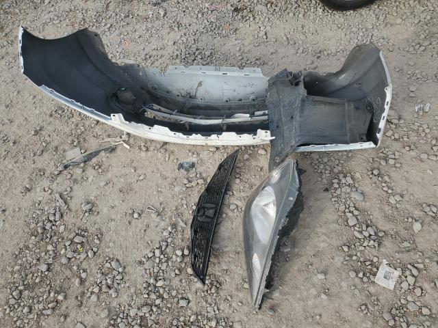 2010 HONDA FIT - JHMGE8G21AC013795