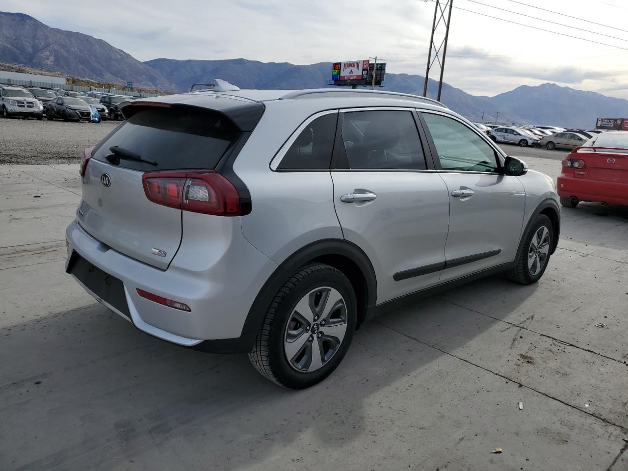 KIA NIRO EX