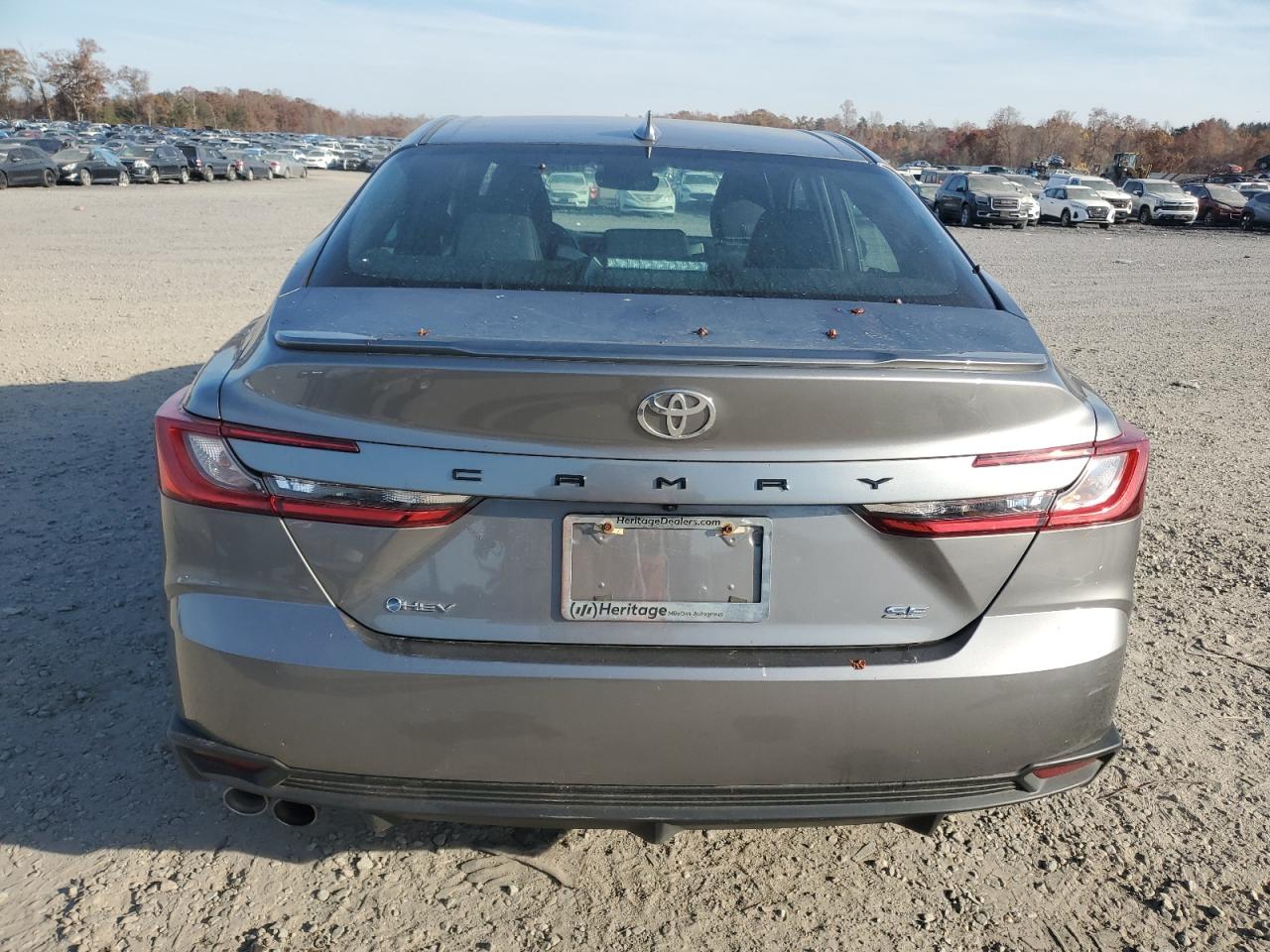 TOYOTA CAMRY XSE