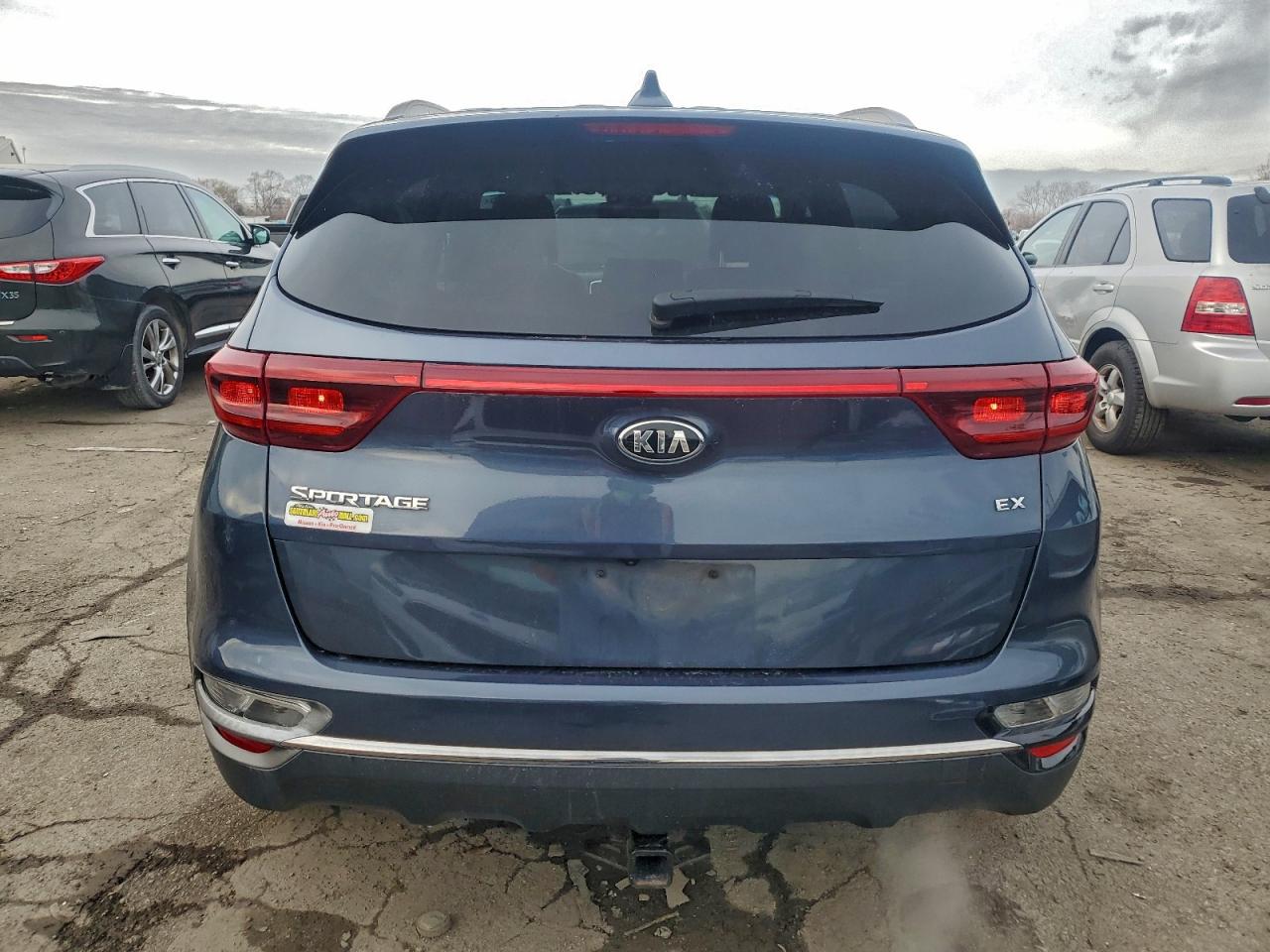 KIA SPORTAGE EX