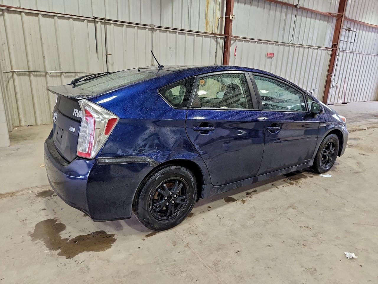 Lot #3302870938 2013 TOYOTA PRIUS