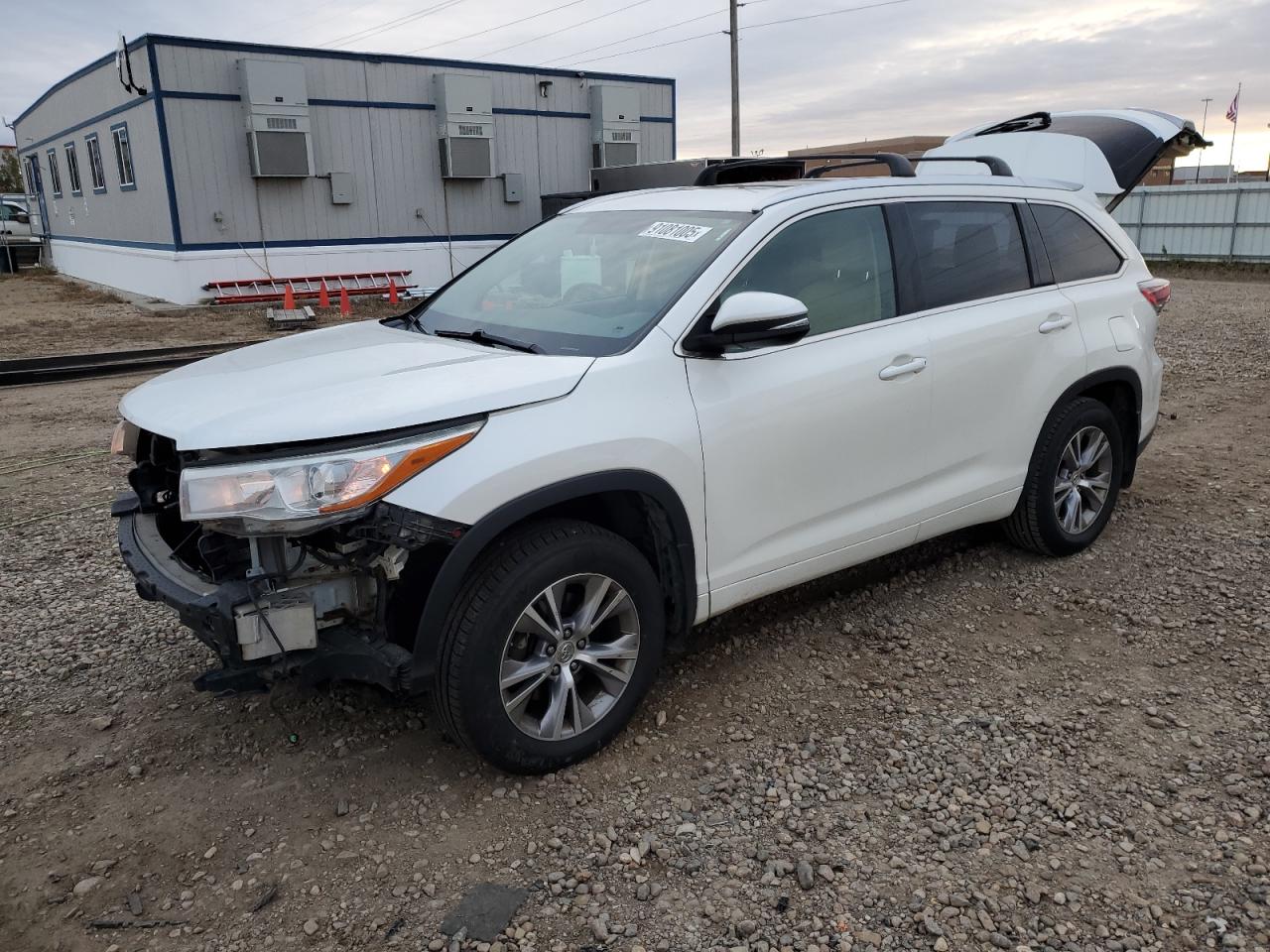 TOYOTA HIGHLANDER XLE